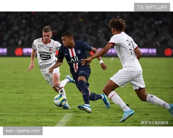 西甲塞维利亚引援