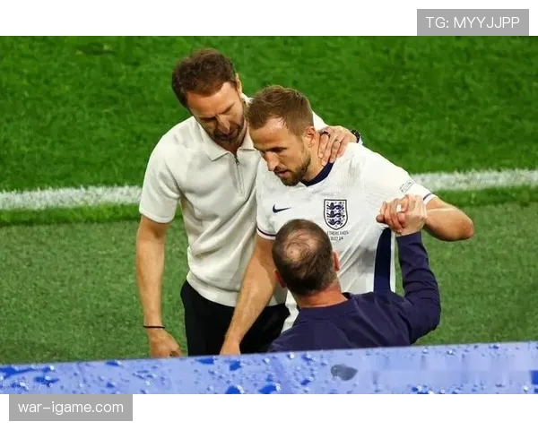 沃特金斯与凯恩的英格兰首发之争：战术角色与进球效率差异解析