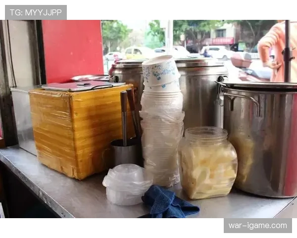 熊朝忠家的米线店开进拳馆对面,冠军吃一碗要付双倍钱? 熊朝忠家的米线店开进拳馆对面,冠军吃一碗要付双倍钱?